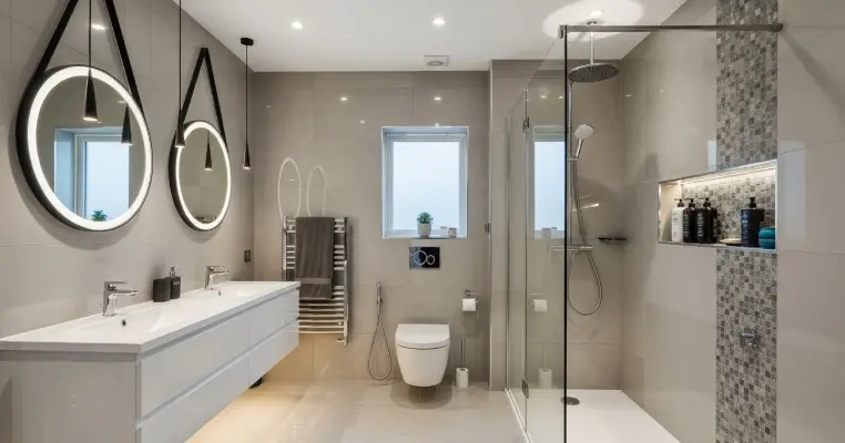 EN suite bathroom renovation modern luxury design with walk-in shower