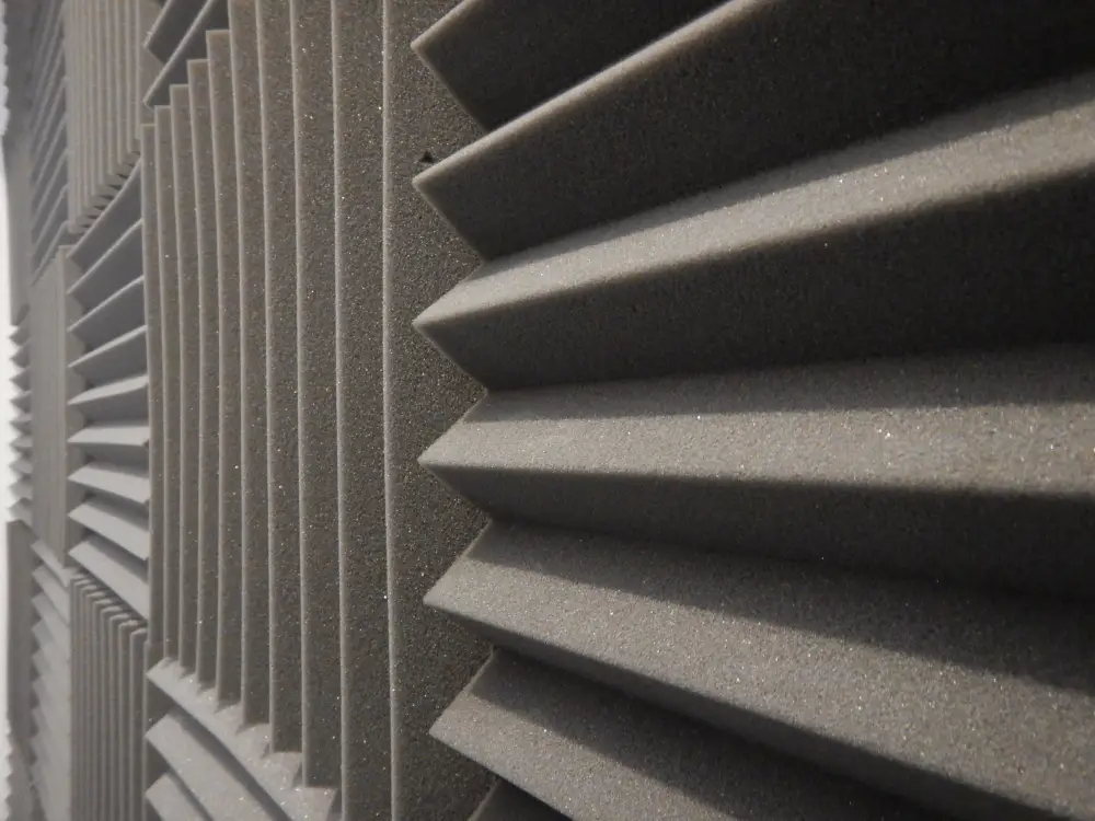 Acoustic Excellence Modern Soundproofing Techniques for High-Traffic Hotel Rooms